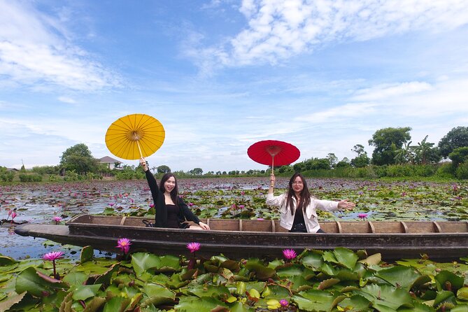 Bangkok: Red Lotus Pond & Thonburi Market - Key points at a glance