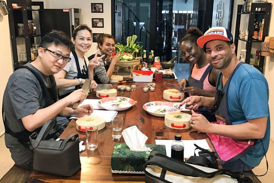 Bangkok: Thai Cooking Class and Onnuch Market Tour - Shopping for dinner at Onnuch Market