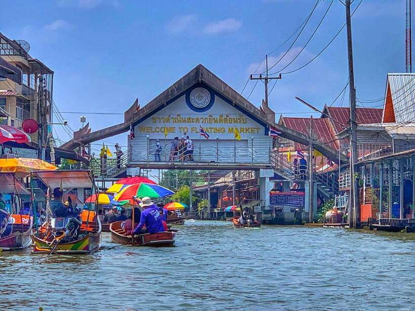 Bangkok: Train Market & Floating Market with Boat Ride - Maeklong Railway Market and the Passing Train