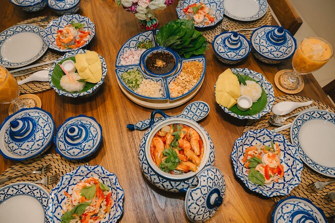 Bangkok Udomsuk Thai Cooking Class with local market tour - Who will enjoy this experience most