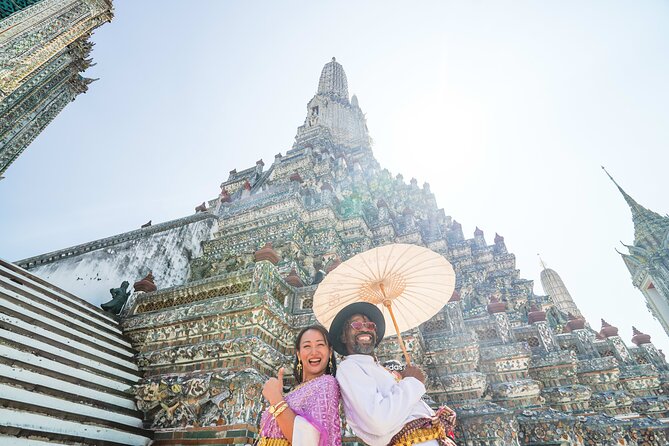 Bangkok Wat Pho and Flower Market Historical Walking Tour - Breakfast with Hainanese chicken rice or Thai noodles