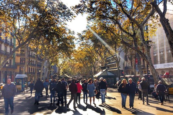 Barcelona Food Tour: Market & Gothic Quarter with Expert Guide - Morning or evening: which start works better?