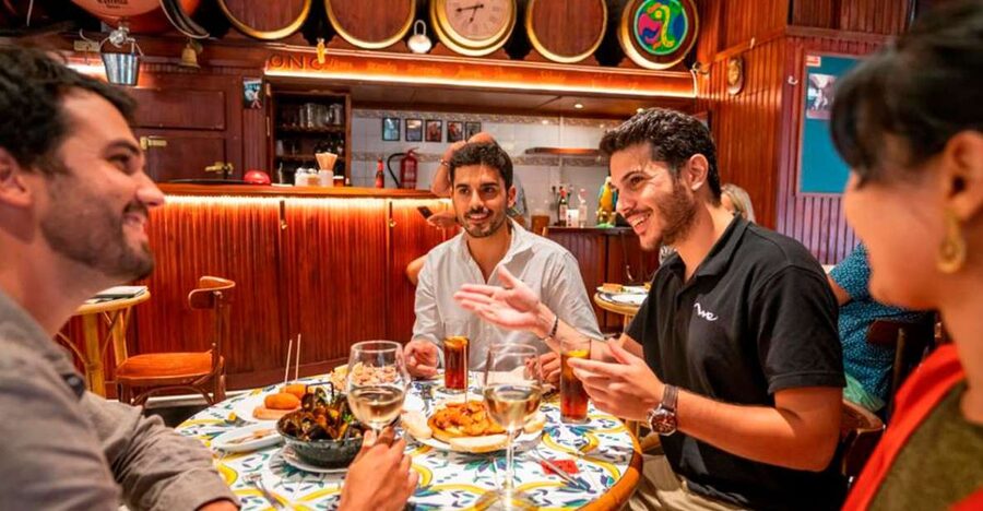 Barcelona: La Boqueria & Santa Caterina Market Private Tour - What this four-hour Barcelona food walk is really about