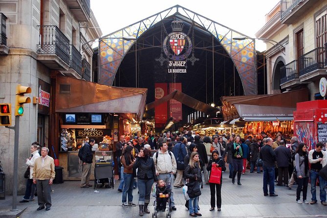 Barcelona : Paella Cooking Experience + Boqueria Market Exclusive Tour - Who will enjoy this most