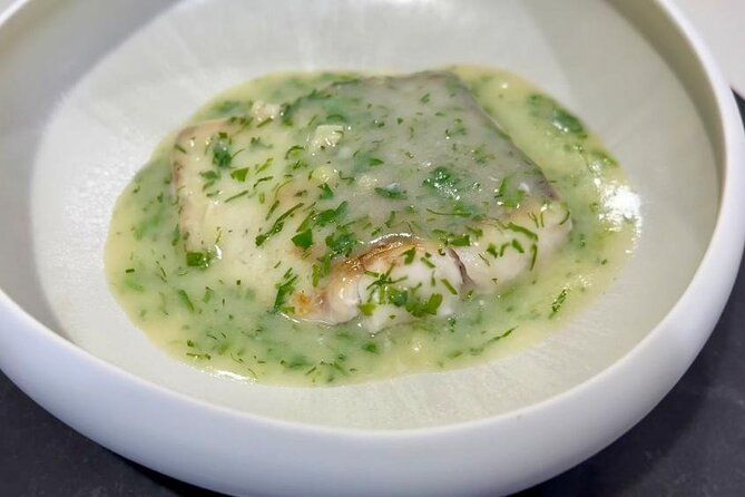Basque Cooking Experience: Market Tour & Hands-On Class English - Meeting at 10:00 a.m. in central San Sebastián