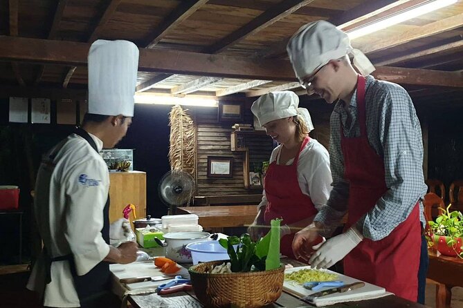 Battambang: Cooking Class and Market Touring - What the $18 Price Really Buys