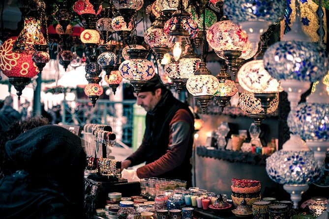 Bazaars Shopping Tour, Medieval Cairo Adventure Awaits - El Ghorya: a first look at traditional commerce
