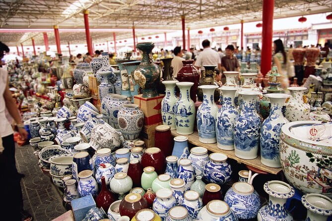 Beijing Culture Tour to Antique Market and Cloisonné Workshop - Searching Panjiayuan Antique Market