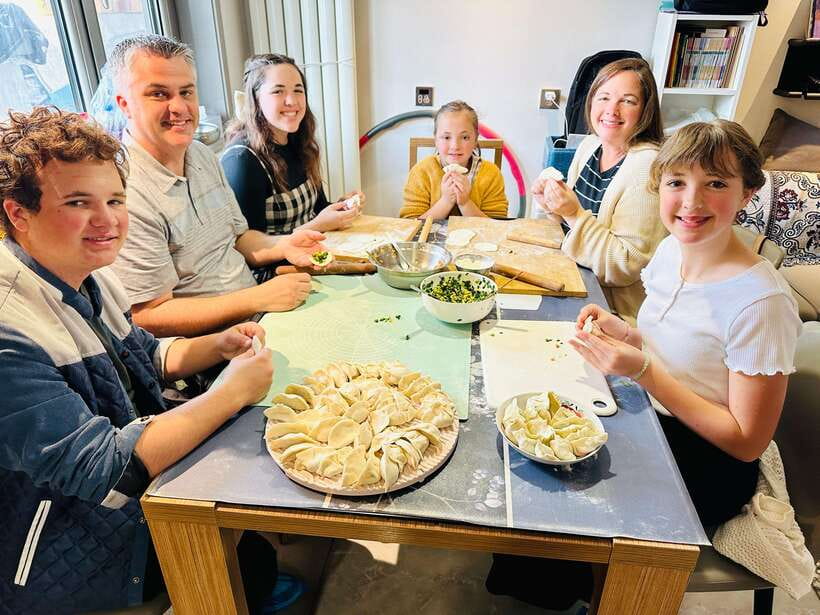 Beijing: Dumpling-Making Class with wet Market visit - Tea, conversation, and a slower finish