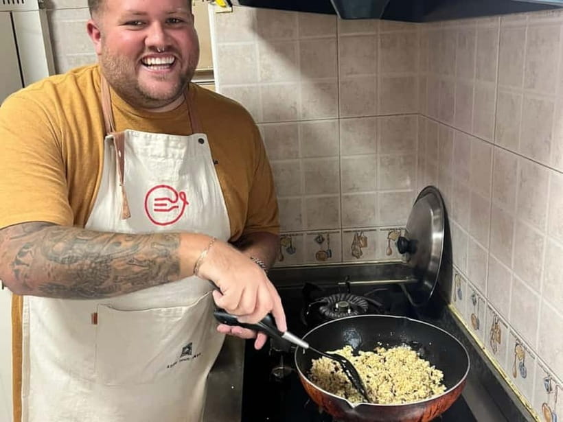 Beijing: Vegan Home Cooking & Local Market Tour with Sanxia - Cooking in Sanxia’s 19th-floor home