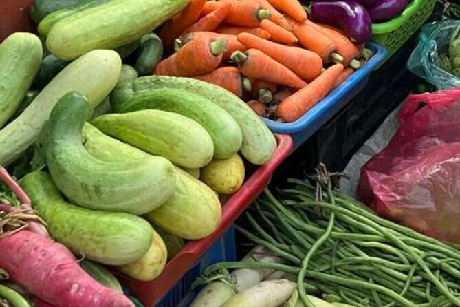 Best Nepali Cooking Class in Thamel with Local Market Trip - Starting with ingredients at the local market