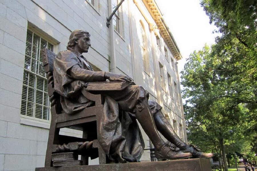 Best Of Boston: Harvard, MIT and Harbor Cruise 1 Day Tour - Two Hours at Quincy Market