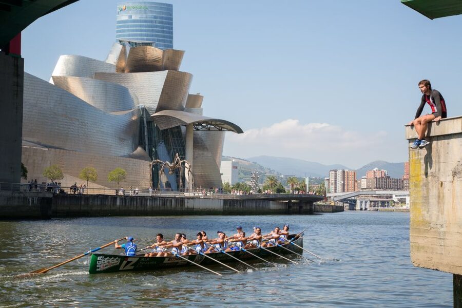 Bilbao, Ribera market and Guggenheim from San Sebastian - Why this San Sebastian to Bilbao trip works