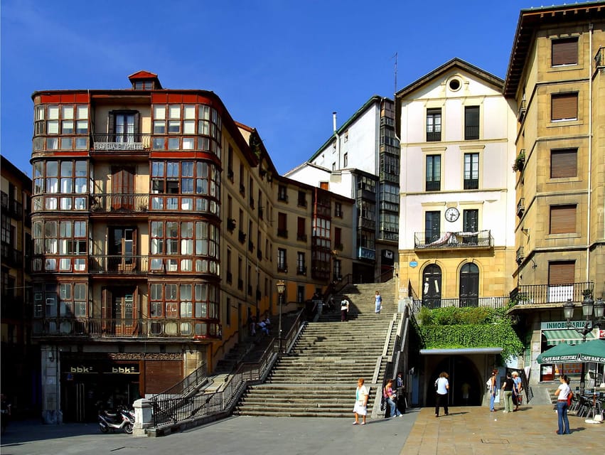 Bilbao, Ribera market and Guggenheim from San Sebastian - Ribera Market shows Bilbao’s social side