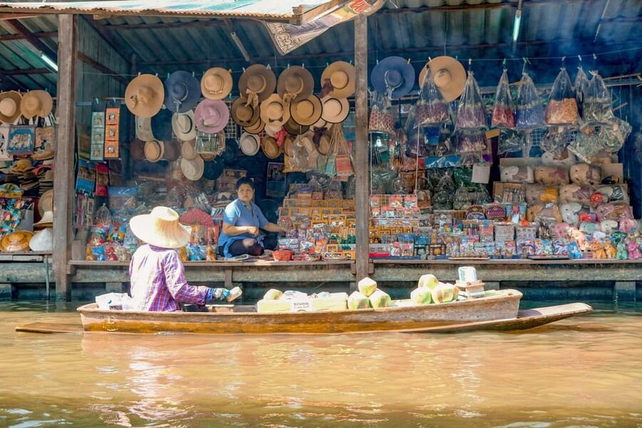 BKK : Private Damnoen Saduak Floating Market Half Day - Guide quality and the private-group promise