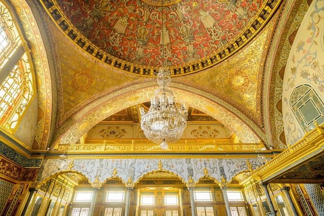 Blue Mosque, Hagia Sophia, Topkapi Palace &Grand Bazaar Tour - Hagia Sophia and the extra admission cost