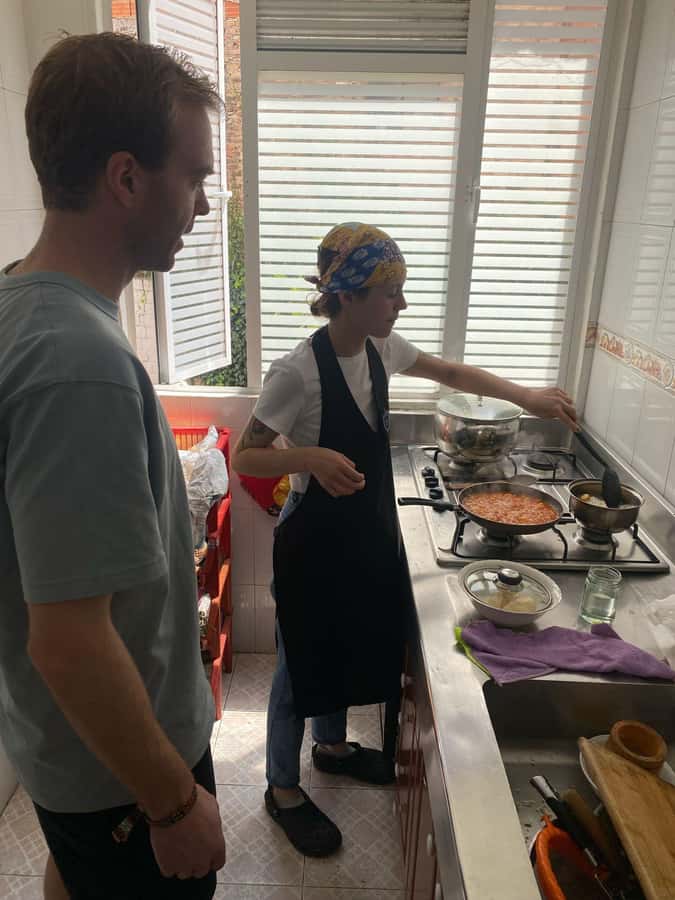 Bogotá: Colombian Cooking Class with Market Visit - Walking a few blocks to the cooking location