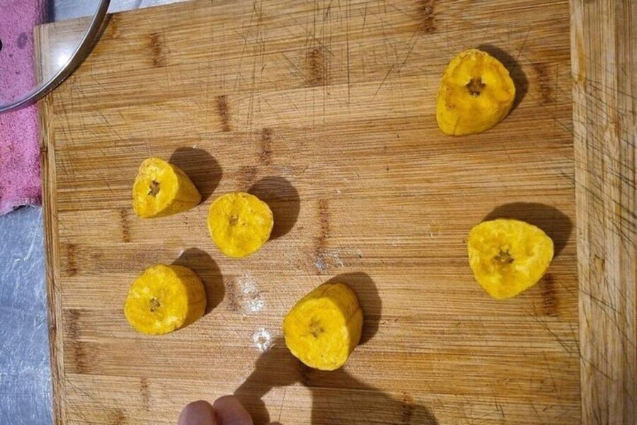 Bogotá: Colombian Cooking Class with Market Visit - Timing, meeting point, and practical details
