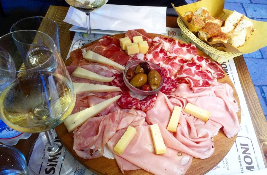 Bologna: Small Group Food market Walking Tour with Tasting - Starting near Bologna’s historic center