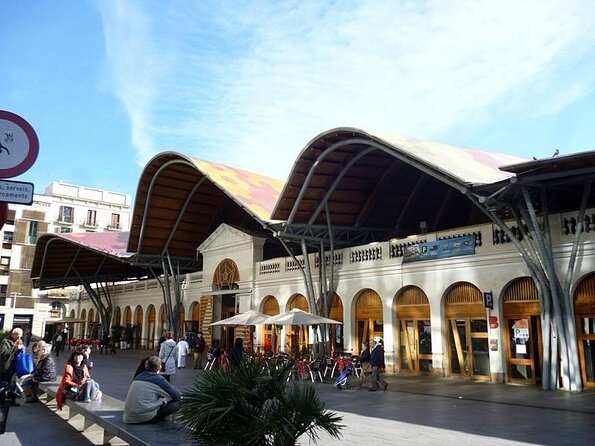 Boqueria and Santa Caterina Markets with Food and Tapas Private Walking Tour - Key points at a glance
