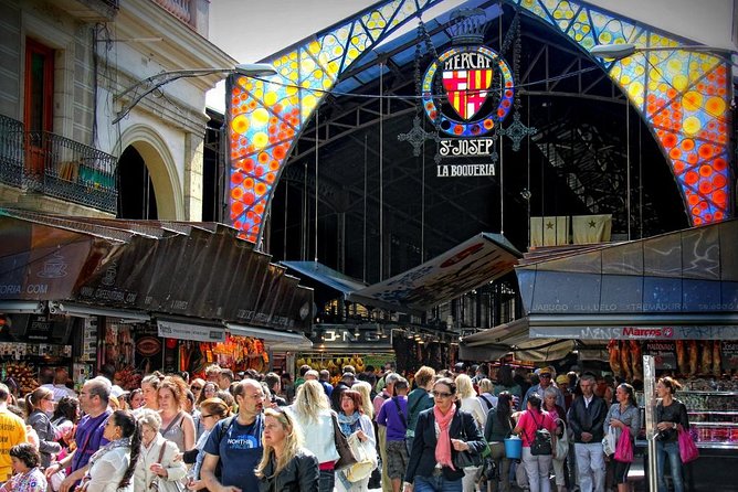 Boqueria & St Caterina Markets with Food & Tapas Small Group Tour - Old Town streets between the markets