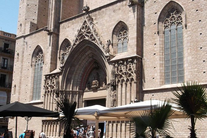 Boqueria & St Caterina Markets with Food & Tapas Small Group Tour - Who should book this Barcelona food tour?