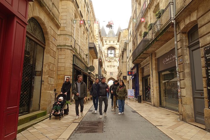 Bordeaux Market Tasting by Food Lover Tour - Should you book the Bordeaux Market Tasting?