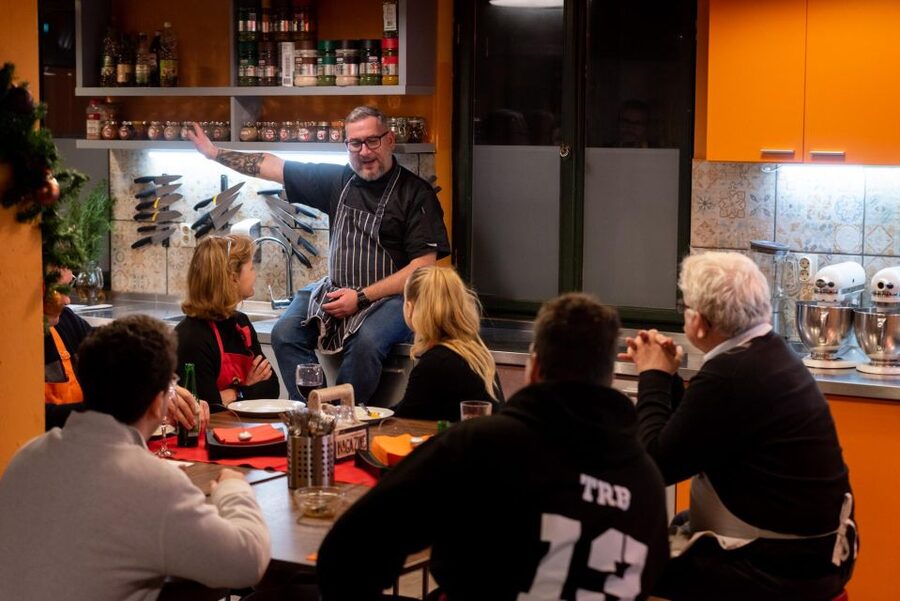 Budapest: Cooking School – Hungarian Menu & Local Market - Starting at Budapest’s Central Market Hall