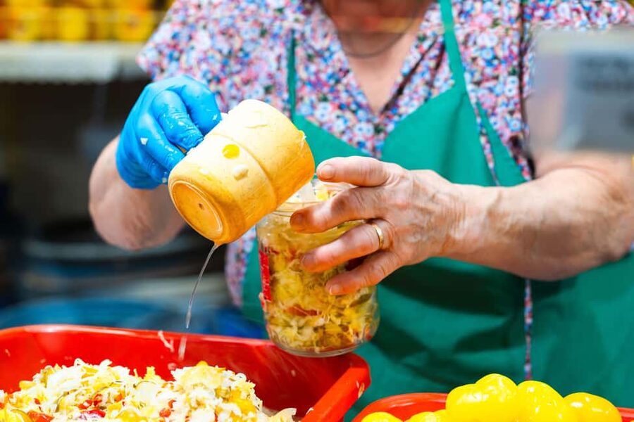 Budapest: Kickstart the City - Local Market Tasting Tour - The $34 price and what you receive