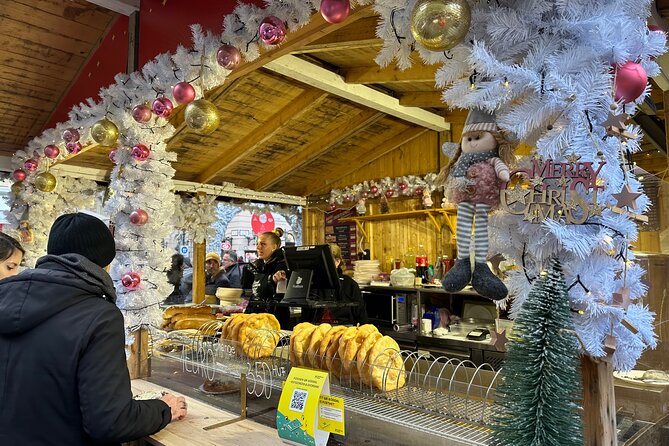 Budapest Wonderland - A Christmas Market Tour with Chimney Cake & Mulled Wine - Mulled wine at Vörösmarty Square