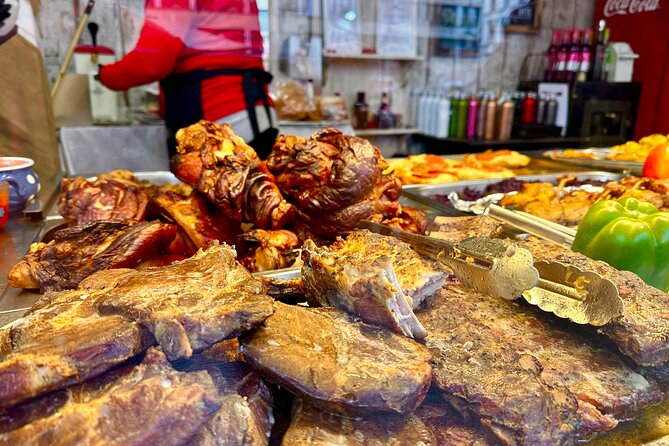 Budapest Wonderland - A Christmas Market Tour with Chimney Cake & Mulled Wine - Walking level, weather, and family considerations