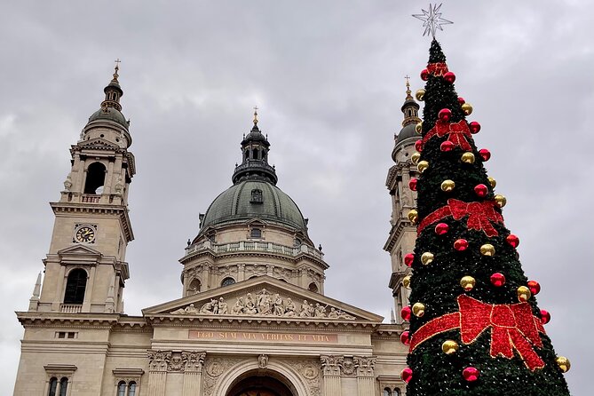 Budapest Wonderland - A Christmas Market Tour with Chimney Cake & Mulled Wine - The best reasons to book