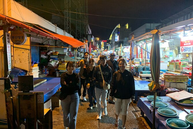 Busan Food Market Tour Seafoods and Street Foods - Group size, guides, and the social mood