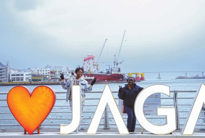 Busan: Gukje and Jagalchi Market Food Tour with Tastings - Who should book this market walk?