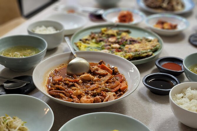 Busan Local Food Cooking Class with Market Tour - Why this Busan cooking class works so well