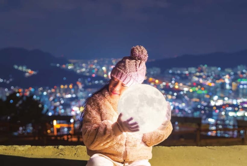 Busan Night Tour: Market, Skywalk & Optional SnapShot - Nuribaragi Observatory and the Coast