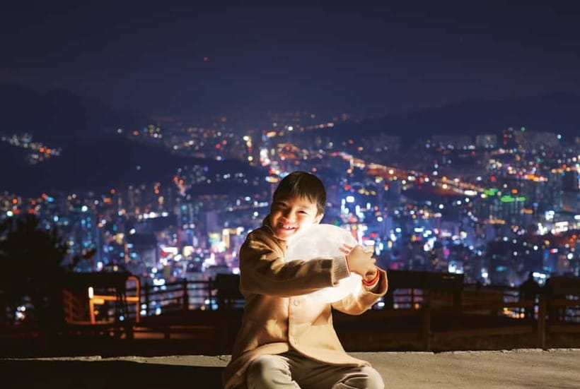 Busan: Night Tour with Jagalchi Market and Skywalk - Nuribaragi Observatory and the coast
