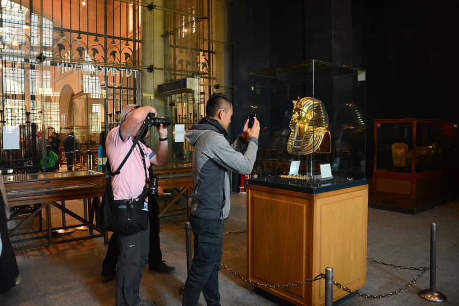 Cairo: 2-Day Pyramid, Museum, Bazaar Private Tour - Is $431 per person a fair price?