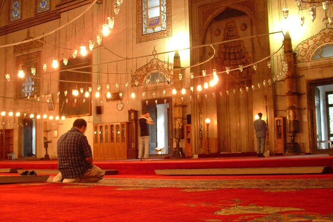 Cairo Day Tour to Egyptian Museum, Citadel and Khan Khalili Bazaar - Khan El Khalili, where the day gets more informal