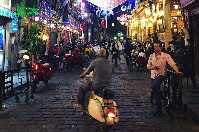 Cairo: Female-Guided Pyramids, Bazaar, and Museum Tour - What the Egyptian Museum adds to the day