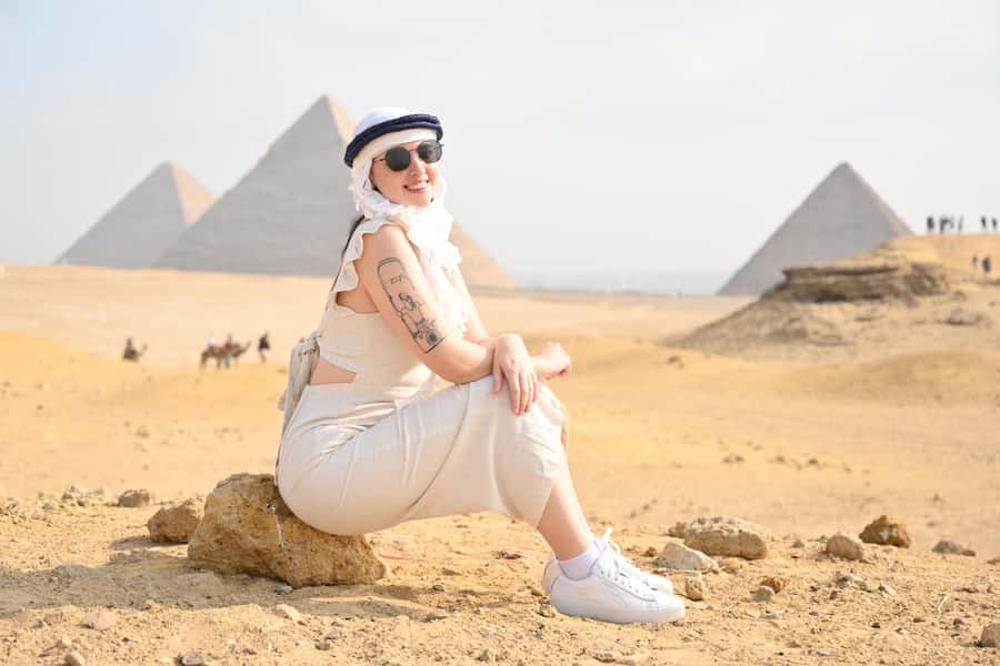 Cairo: Female-Guided Pyramids, Sphinx & Museum City Tour - Pickup from Cairo or Giza