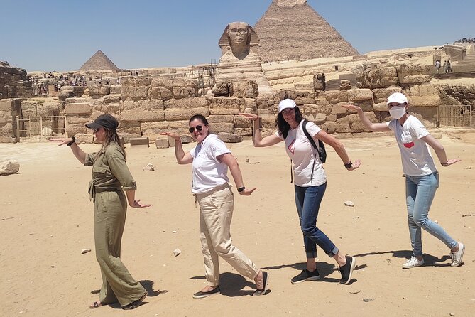 Cairo, Giza Pyramids, Great Sphinx, Egyptian Museum and Bazaar Private Tour - Starting at Giza, where the pyramids still dominate the day