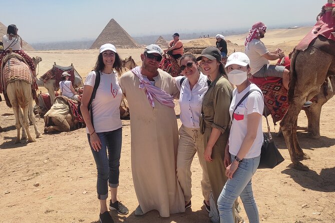 Cairo, Giza Pyramids, Great Sphinx, Egyptian Museum and Bazaar Private Tour - Khan el-Khalili brings the day into modern Cairo