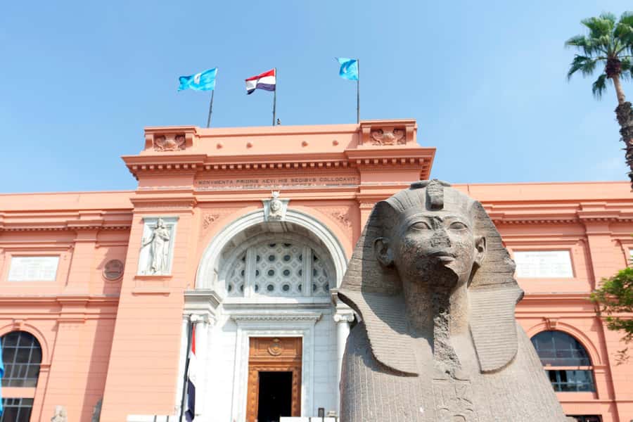 Cairo: Giza Pyramids, Museum & Bazaar Tour with Lunch - Why this four-hour Cairo tour works