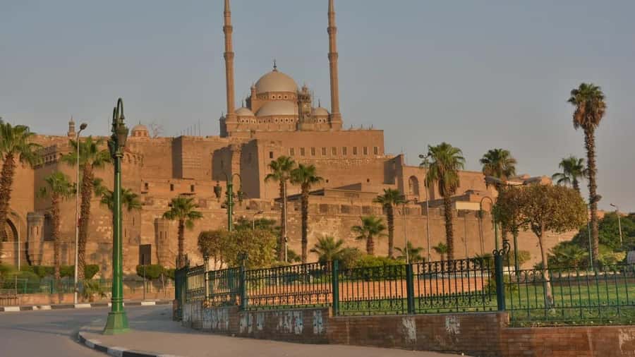 Cairo/Giza: Saladin Citadel, Egyptian Museum, & Bazaar Tour - Timing, ticket questions, and what to clarify