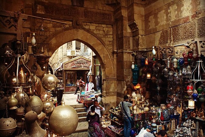 Cairo Luxury Tours to Egyptian Museum,Coptic Cairo & Bazaar - The Egyptian Museum: give the collection a clear target
