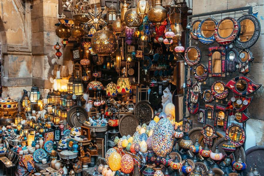 Cairo: Private Half-Day Local Market and Souq Tour - Guides, bargaining, and the human side