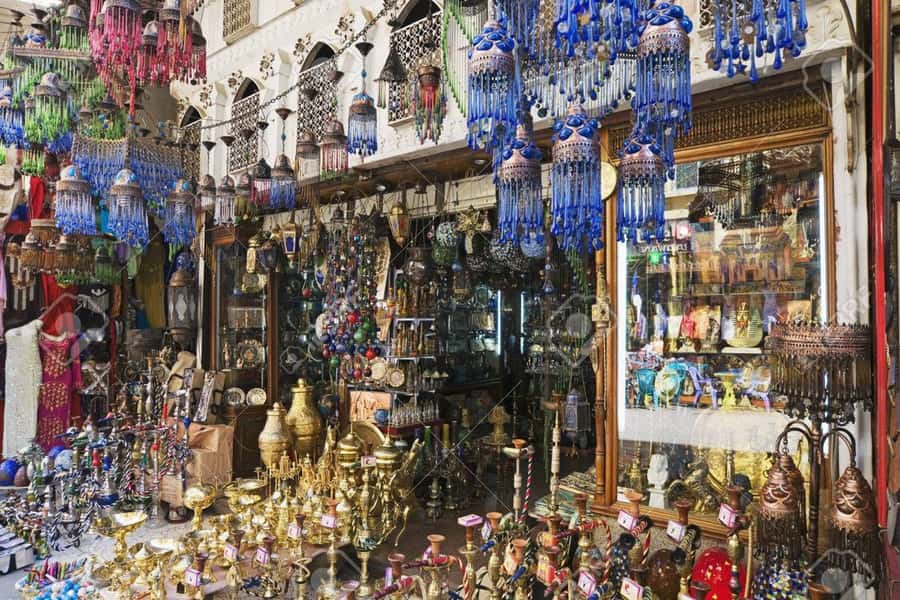 Cairo: Private Pyramids, Museum & Bazaar Tour with Lunch - Lunch as a useful cultural pause