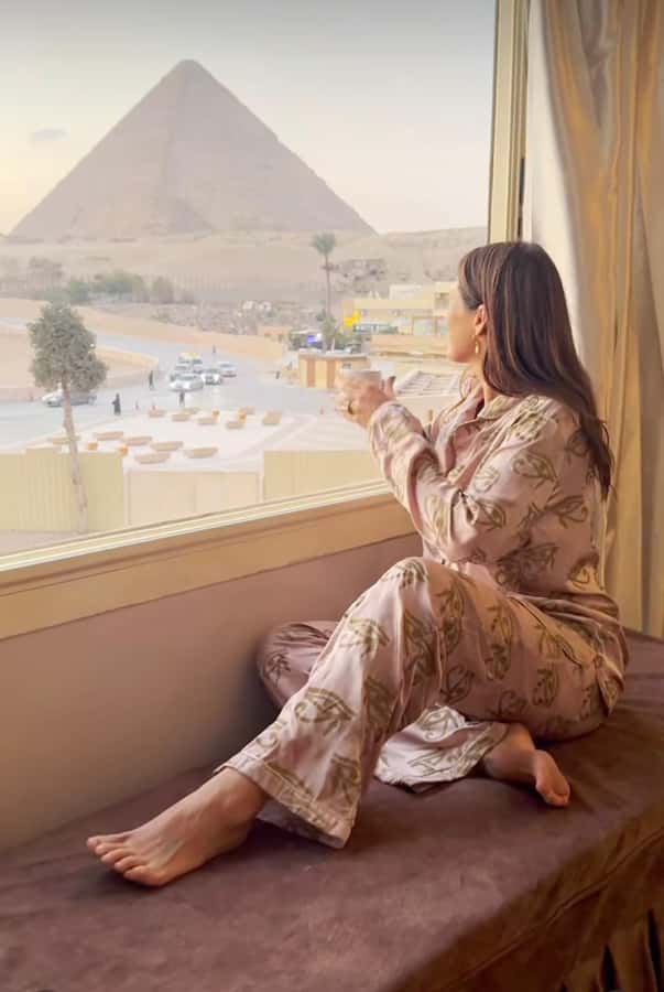 Cairo: Pyramids, Bazaar & Museum with Female Guide - Why this Cairo day works