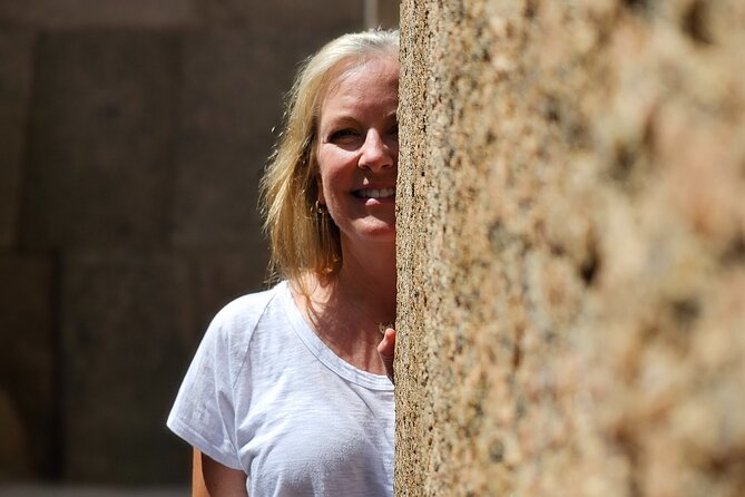 Cairo Pyramids with Museum and Bazaar Private Tour - Three hours among the Pyramids of Giza